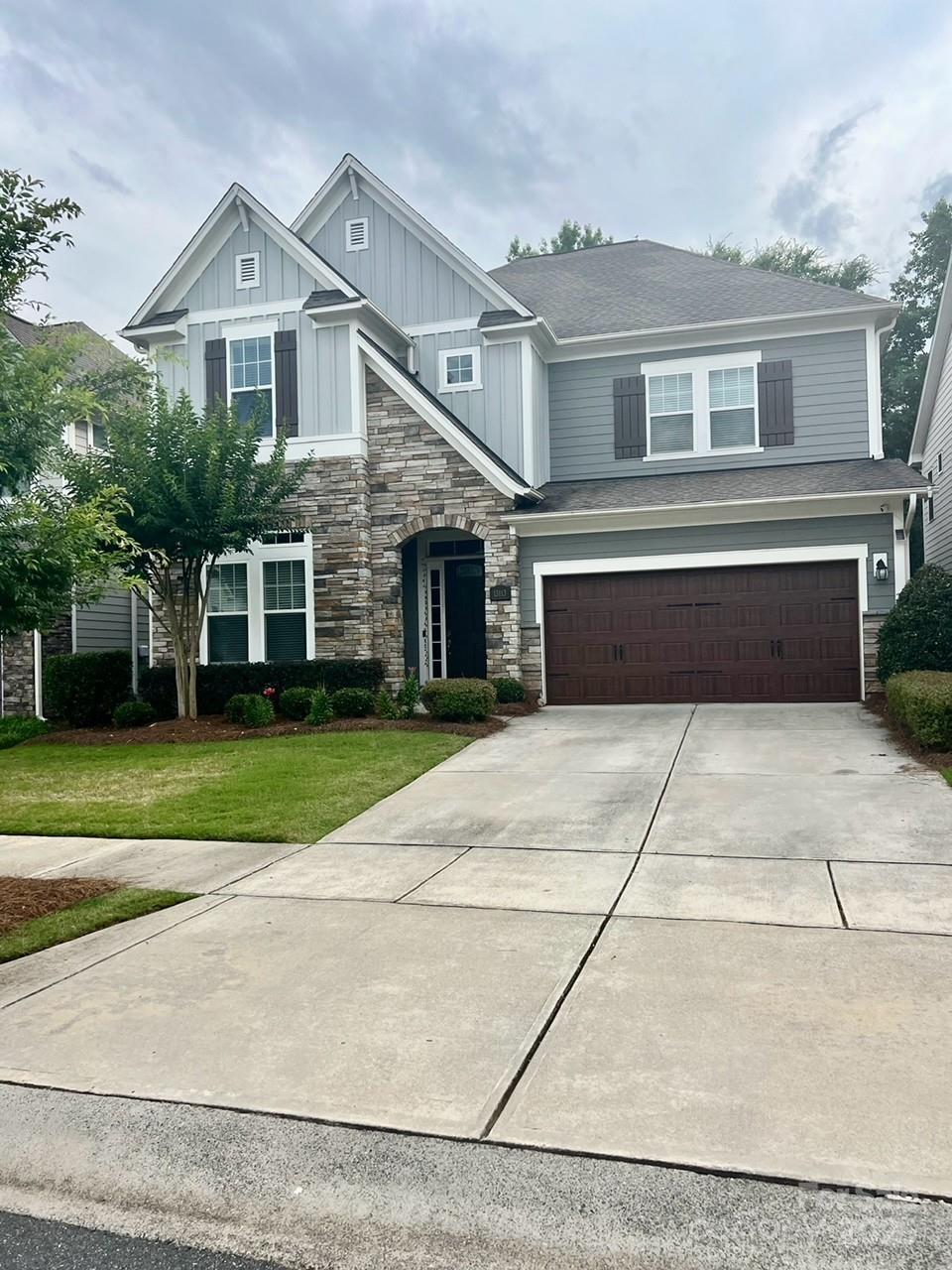 13113 Kornegy Drive E
