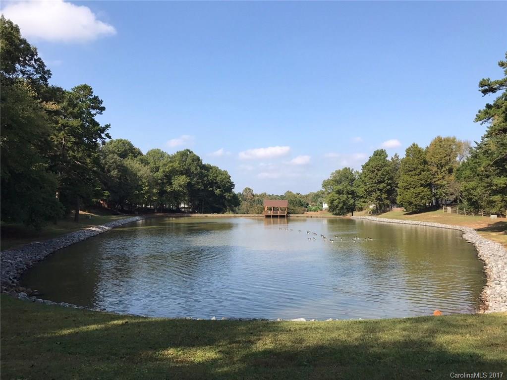 Hidden Pond - Residential