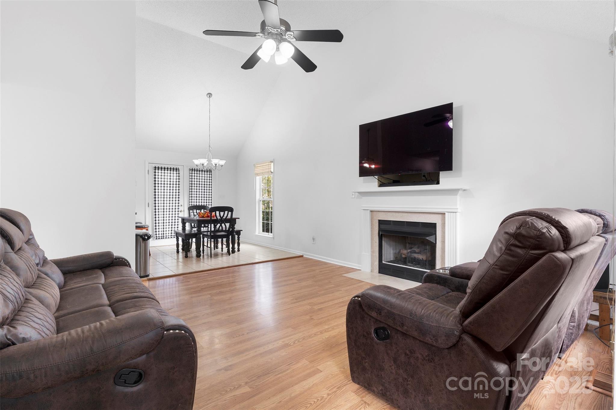 PLESS MILL - Residential