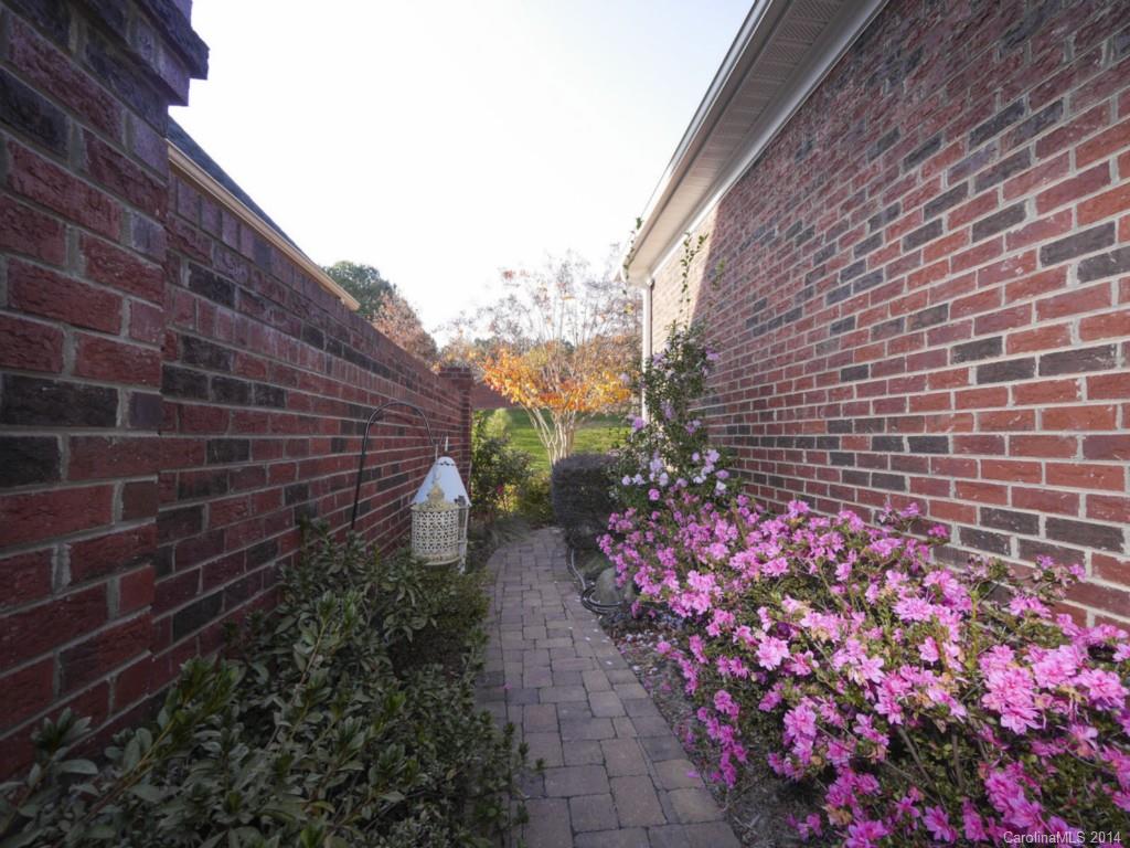 Laurel Creek - Residential