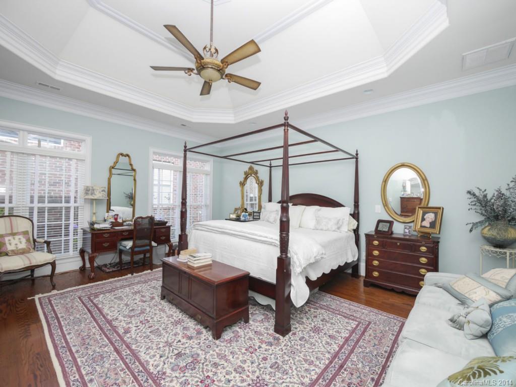 Laurel Creek - Residential