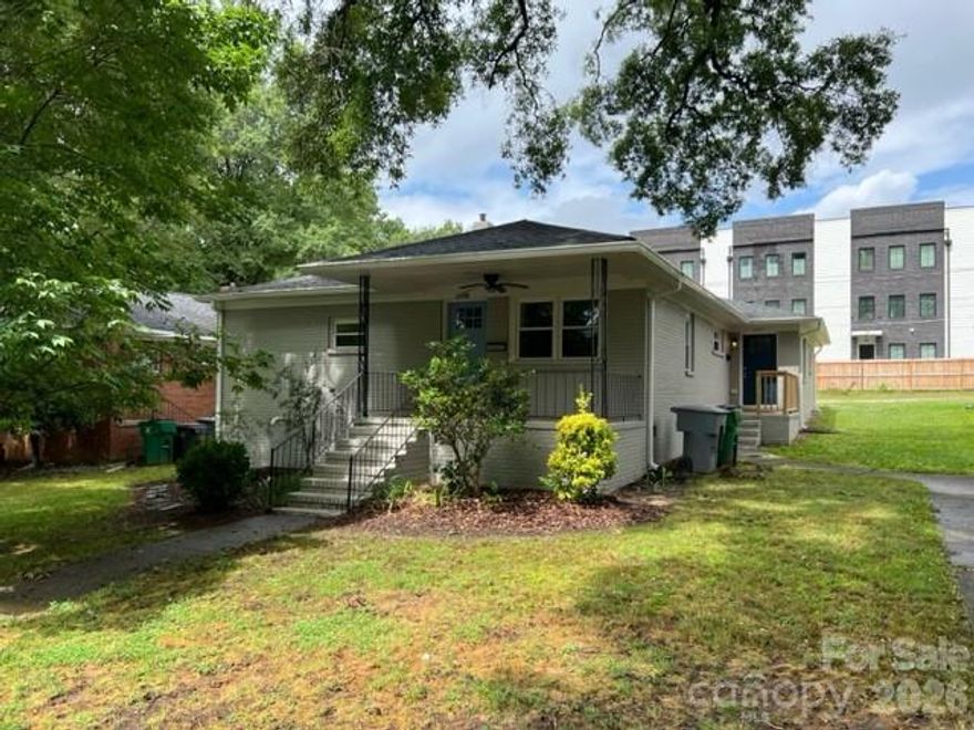 Rare opportunity in the heart of Charlotte. This duplex is situated in the heart of Midwood close to shopping, restaurants, and Midwood park. Well maintained and thoughtfully updated.