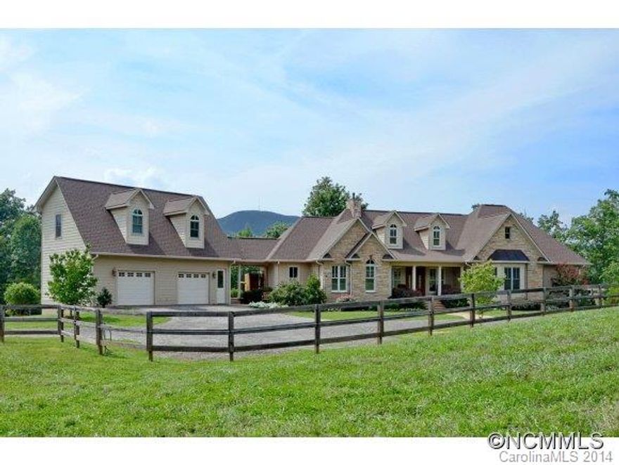Think Gated Equestrian Community in Gowans Fort-Privacy, Mtn Views, inviting like-new home, w/high/vaulted ceilings, lots of natural light, 3 fireplaces, wood/tile floors thruout. Custom kitchen w/granite, unique beadboard gazebo ceiling, formal dining. Master bdrm w/private screen porch, luxury bath.  2-car gar w/bonus /1 bdrm apt. 3-stall barn-tack rm, wash rack, storage. Trails. Closed for more than list price since an additional 5.80 acres were sold with the property/house.