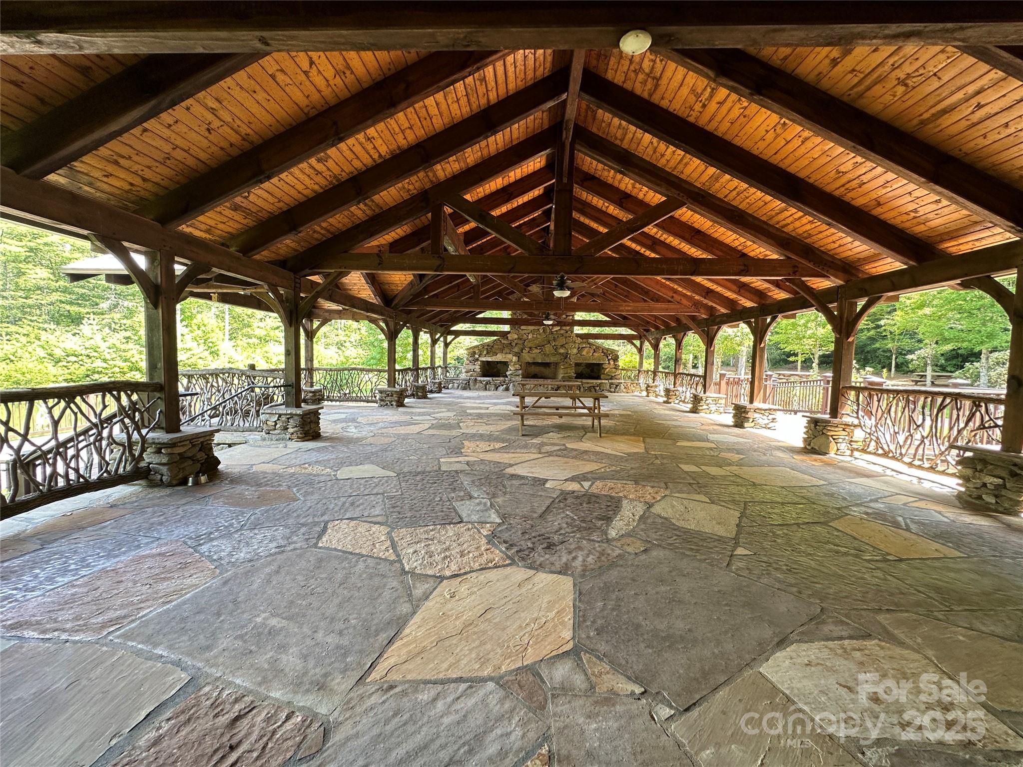 67 Peppervine Circle