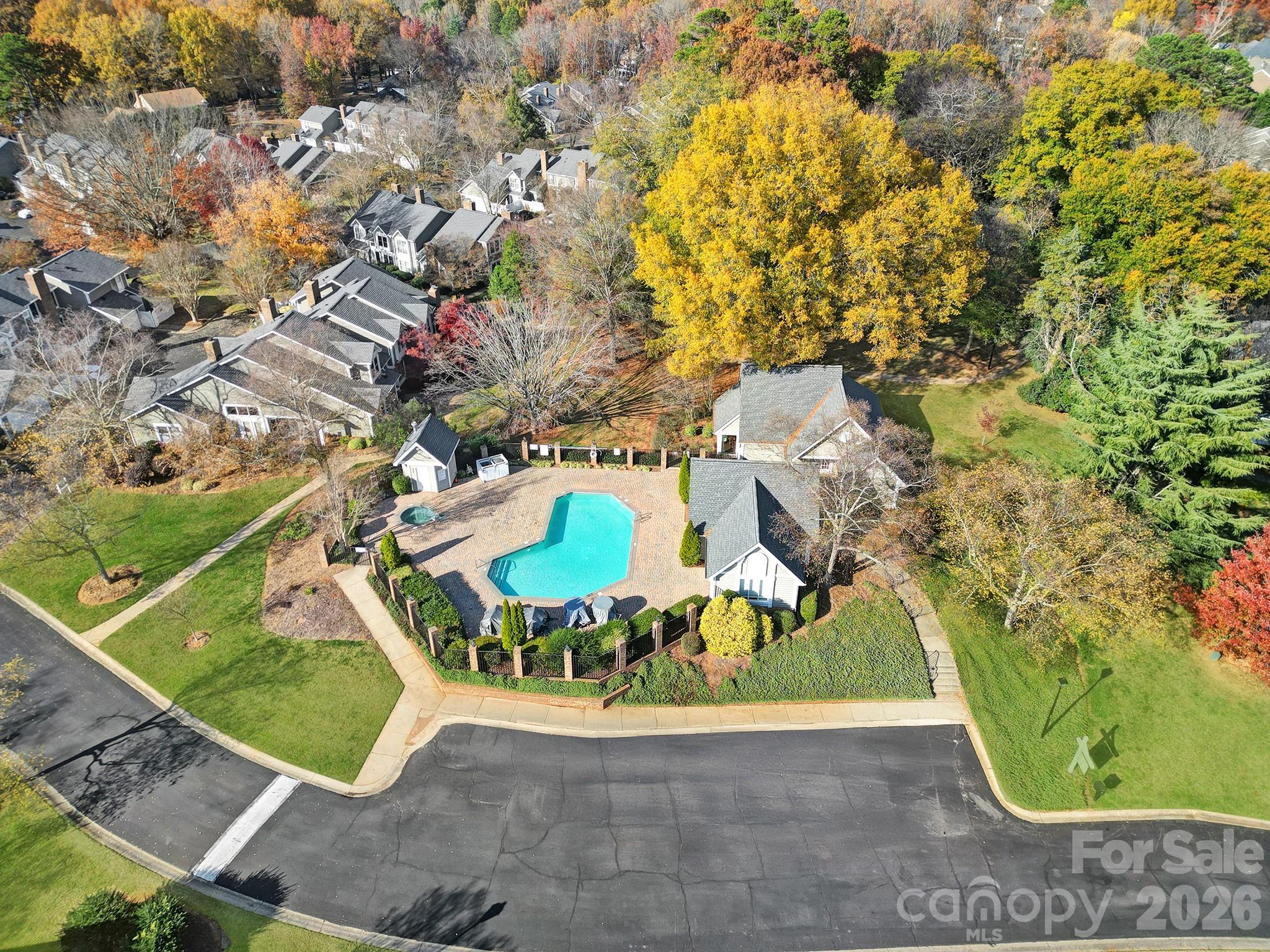 The Gates at Quail Hollow - Residential
