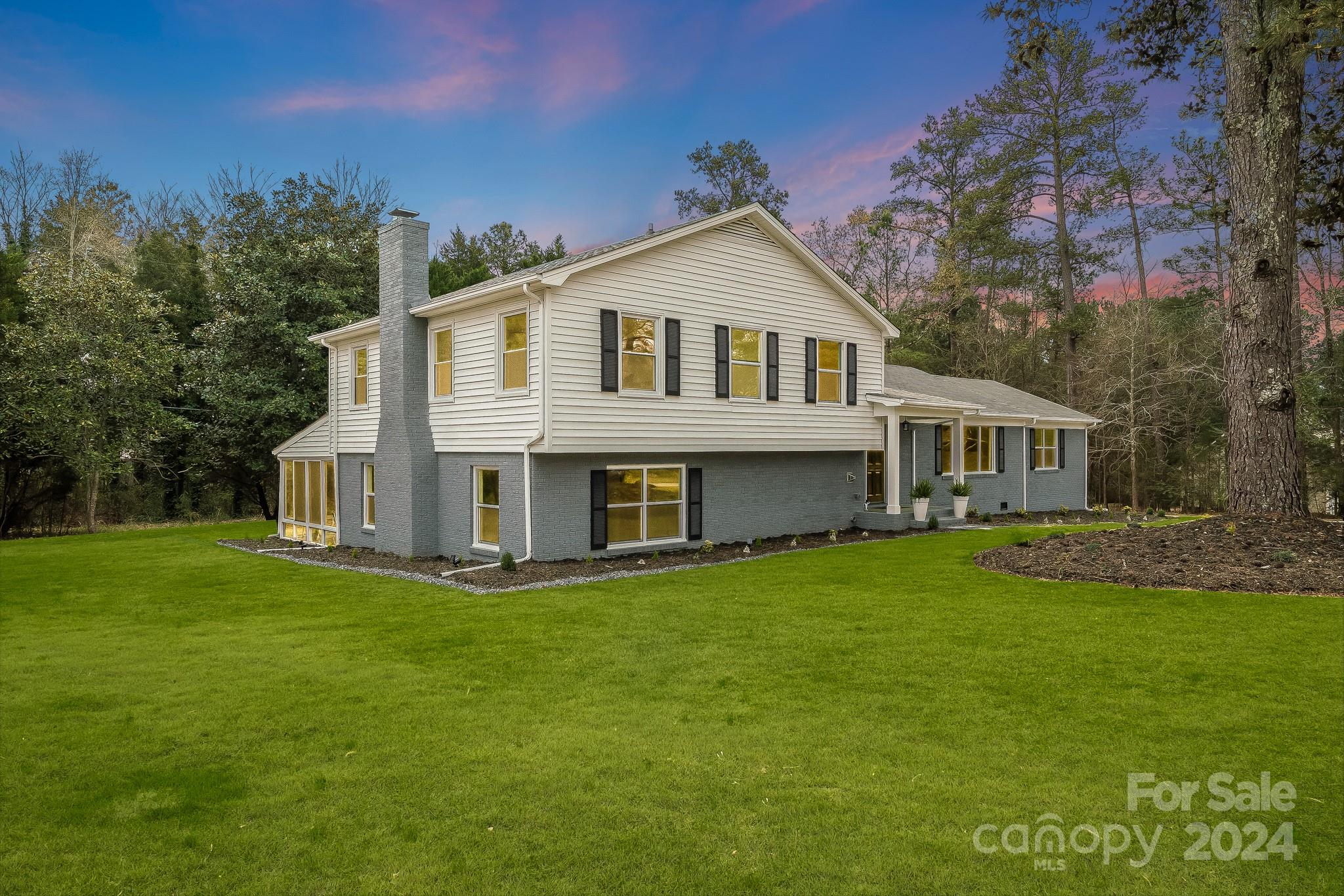 Country Club Estates - Residential