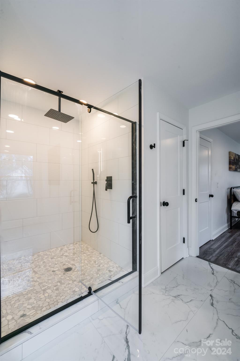 Country Club Estates - Residential