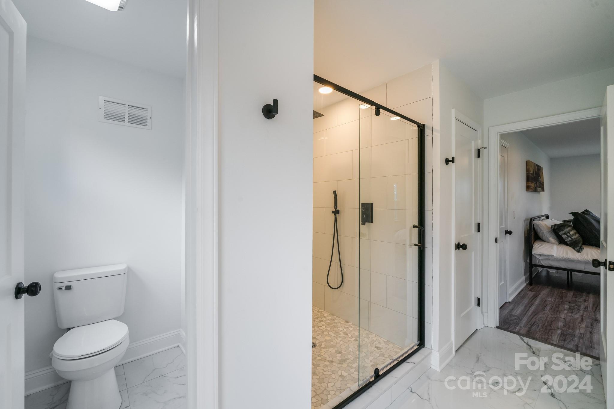 Country Club Estates - Residential