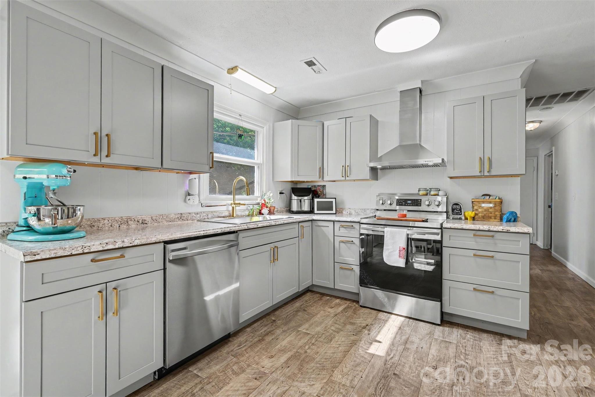 4744 Hickory Grove Road