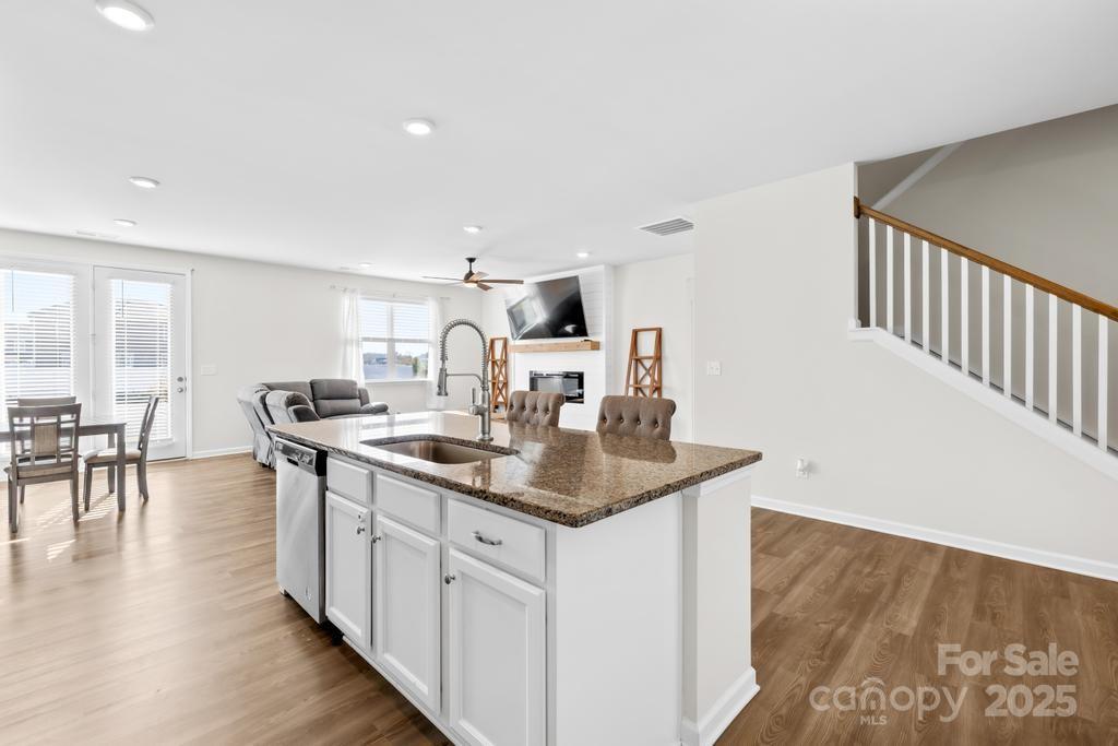 Weddington Pointe - Residential