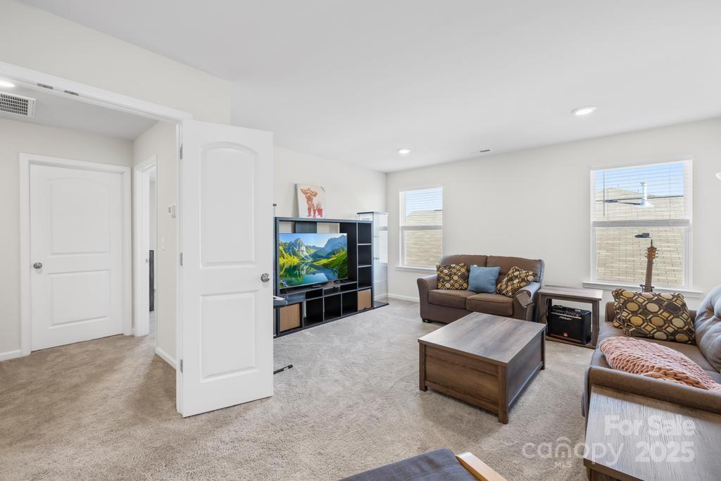 Weddington Pointe - Residential