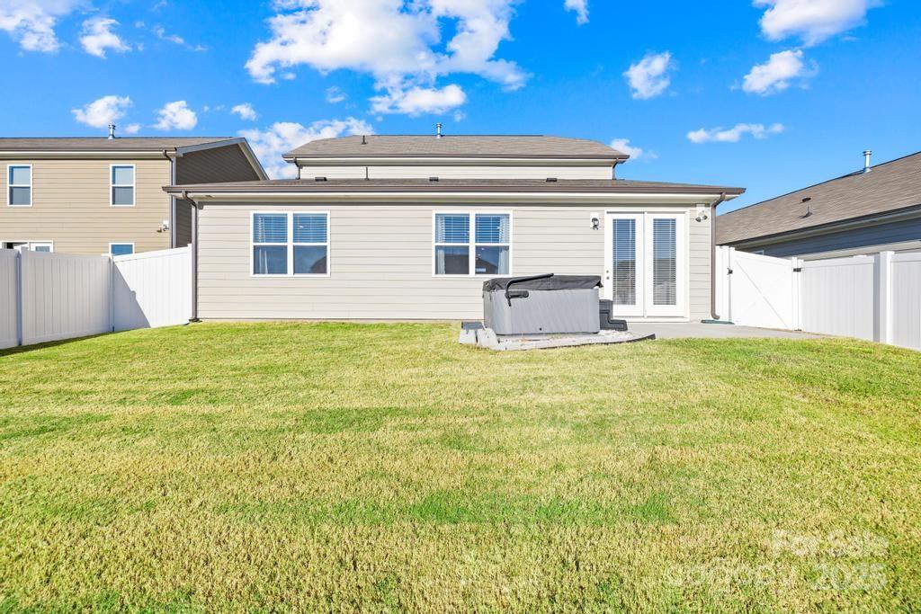 Weddington Pointe - Residential