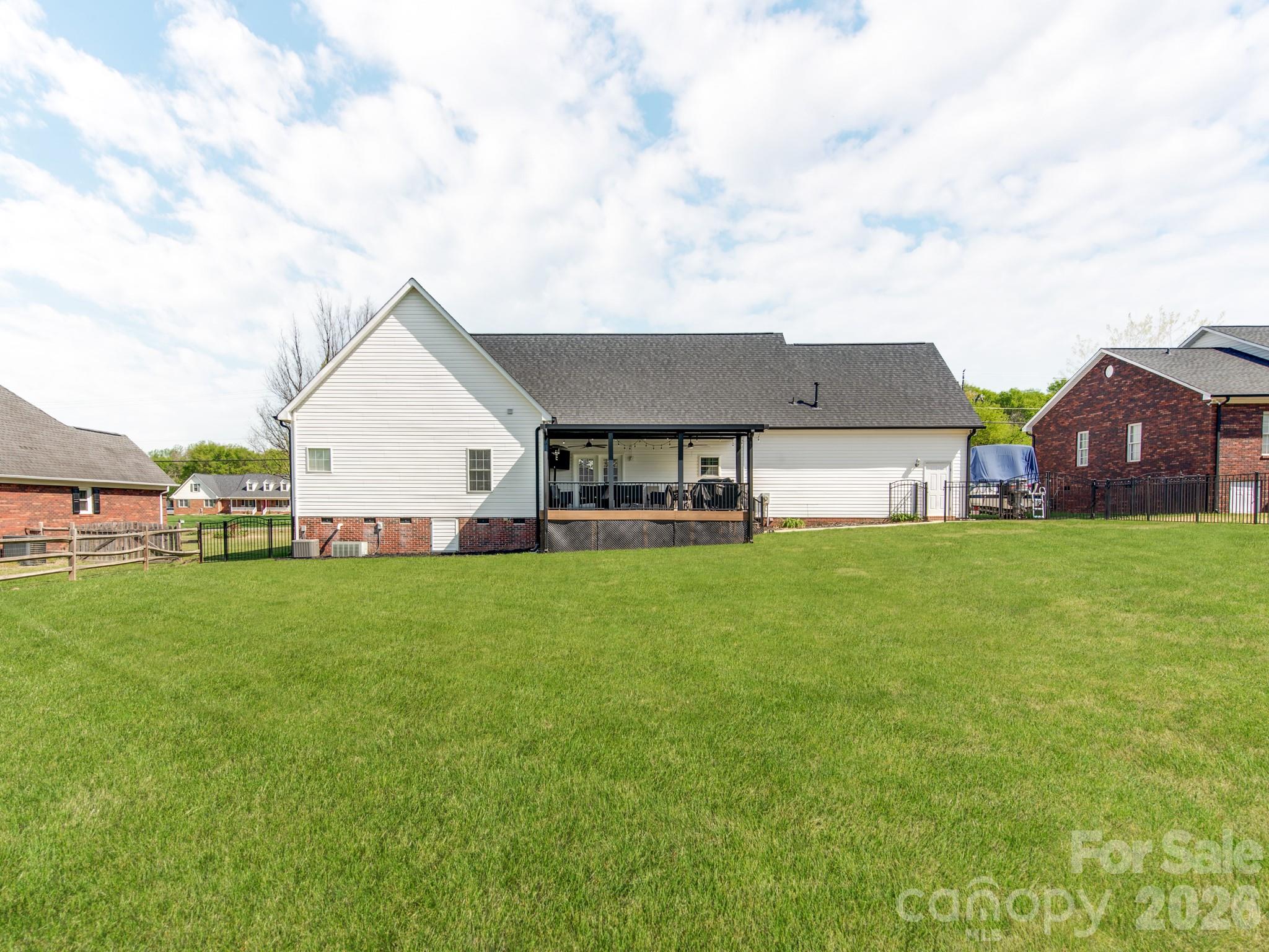 Stallings Glen - Residential