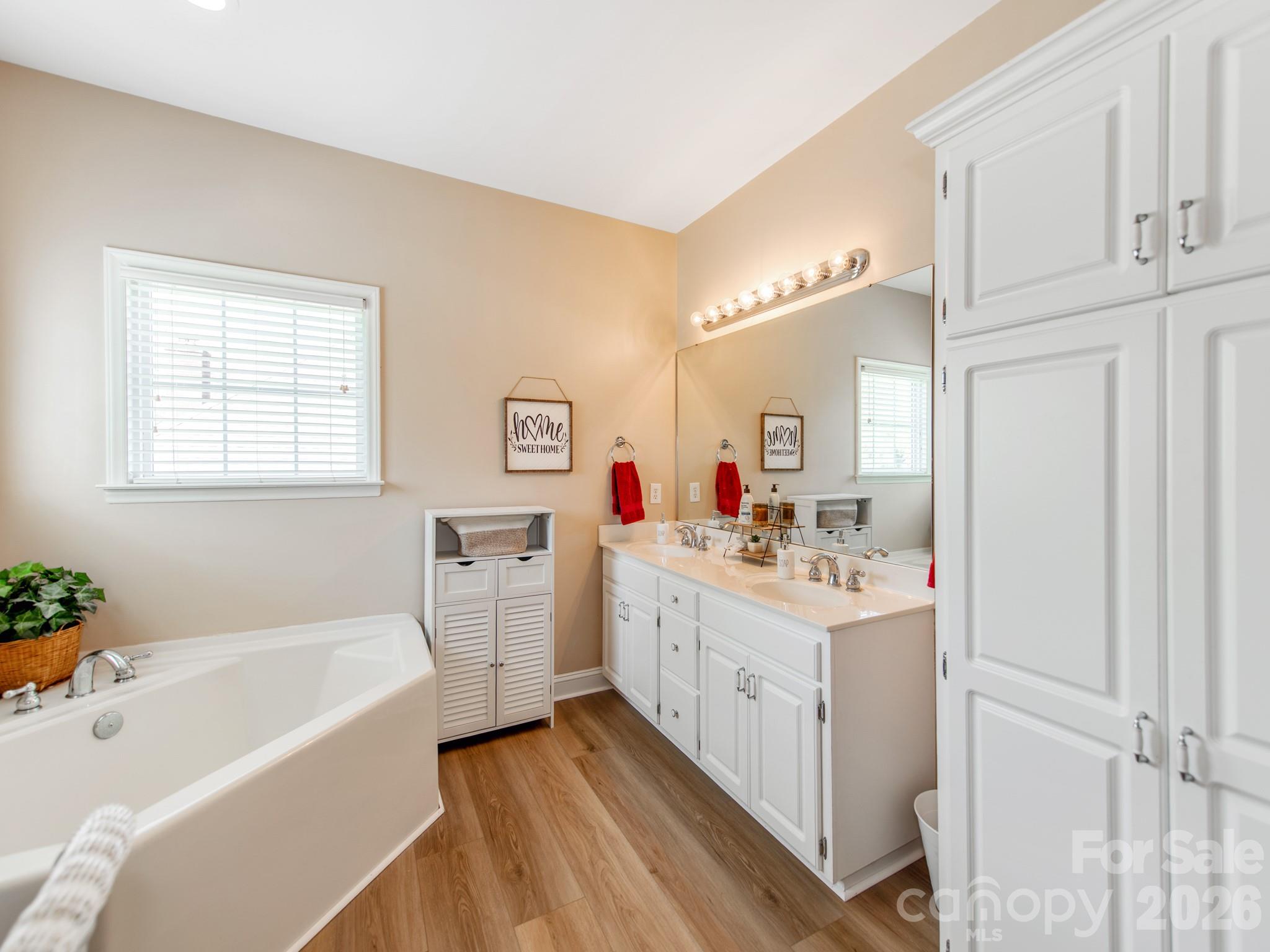 Stallings Glen - Residential