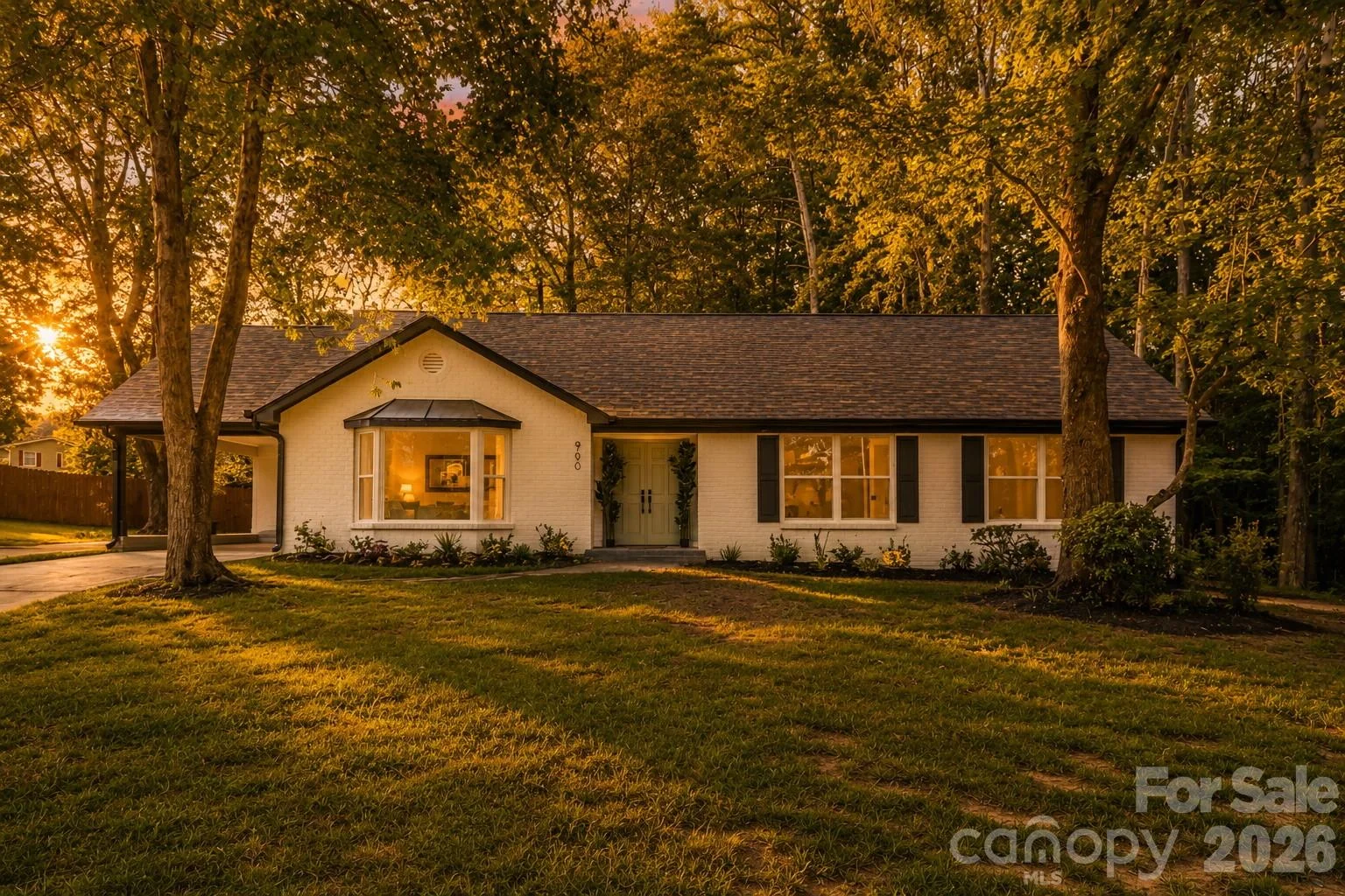 900 Burtonwood Circle, Charlotte, NC, 28212
