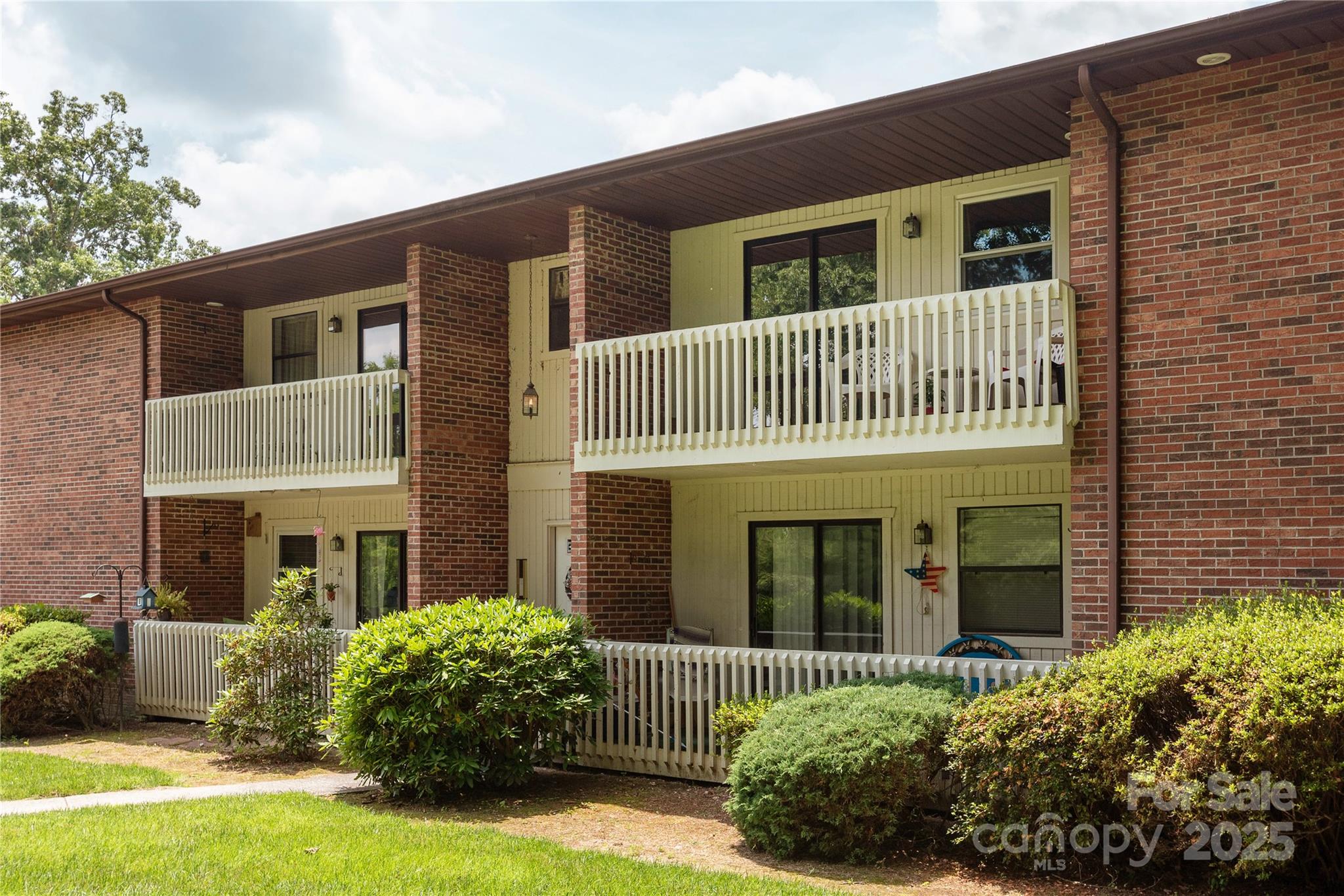 103 Oakwood Place Unit 4