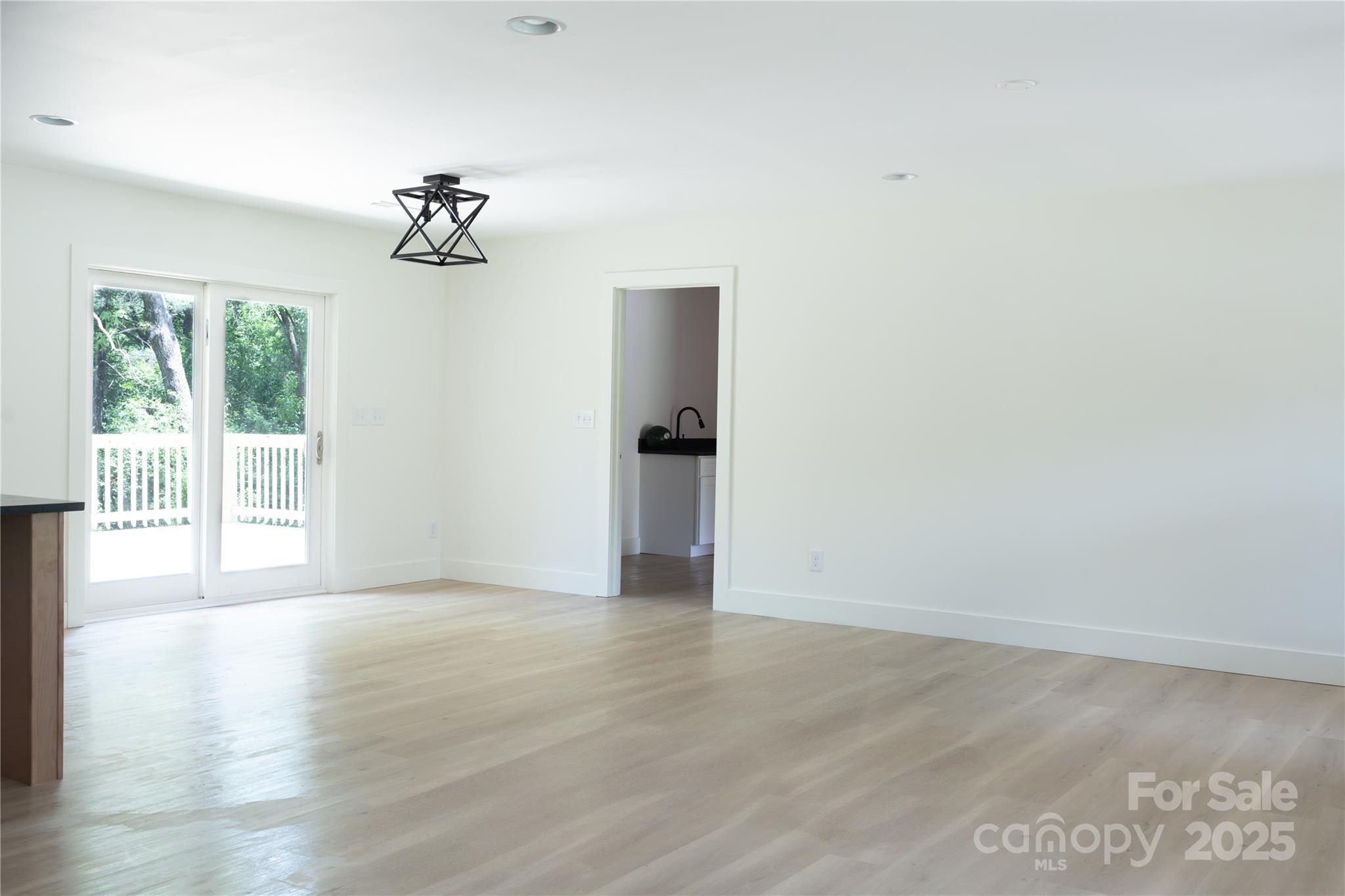 1537 Spangler Drive