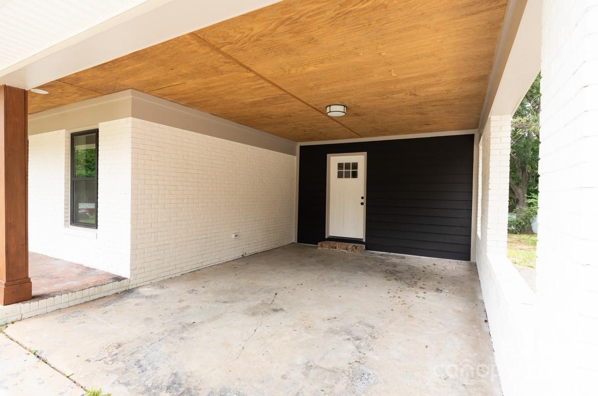 1537 Spangler Drive