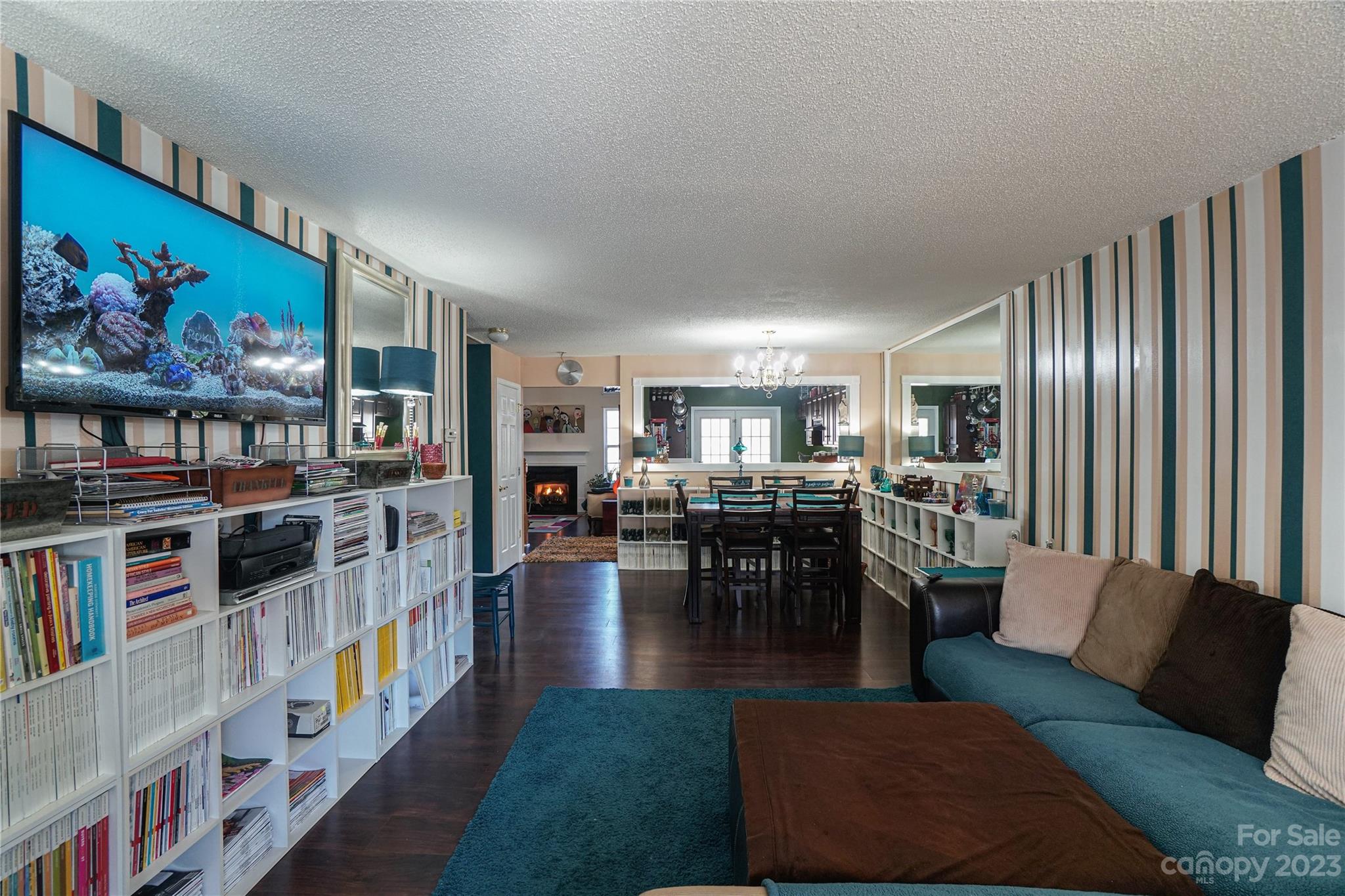 Old Stone Crossing - Residential