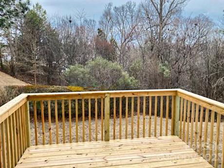 Old Stone Crossing - Residential