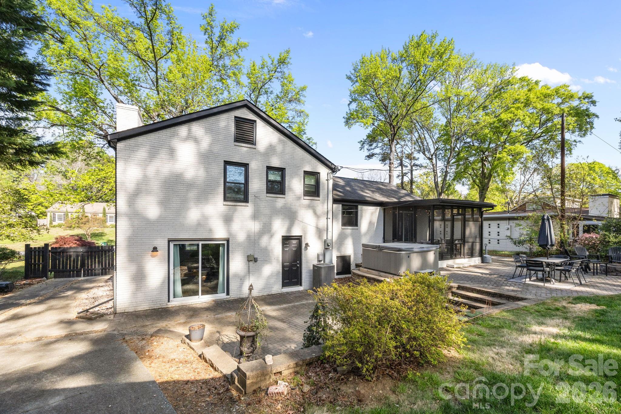 Madison Park - Residential