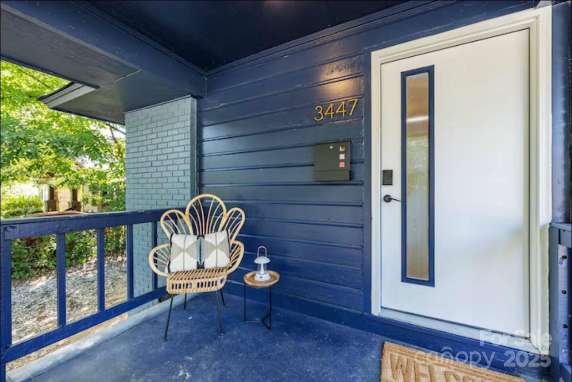 3445/3447 Tappan Place