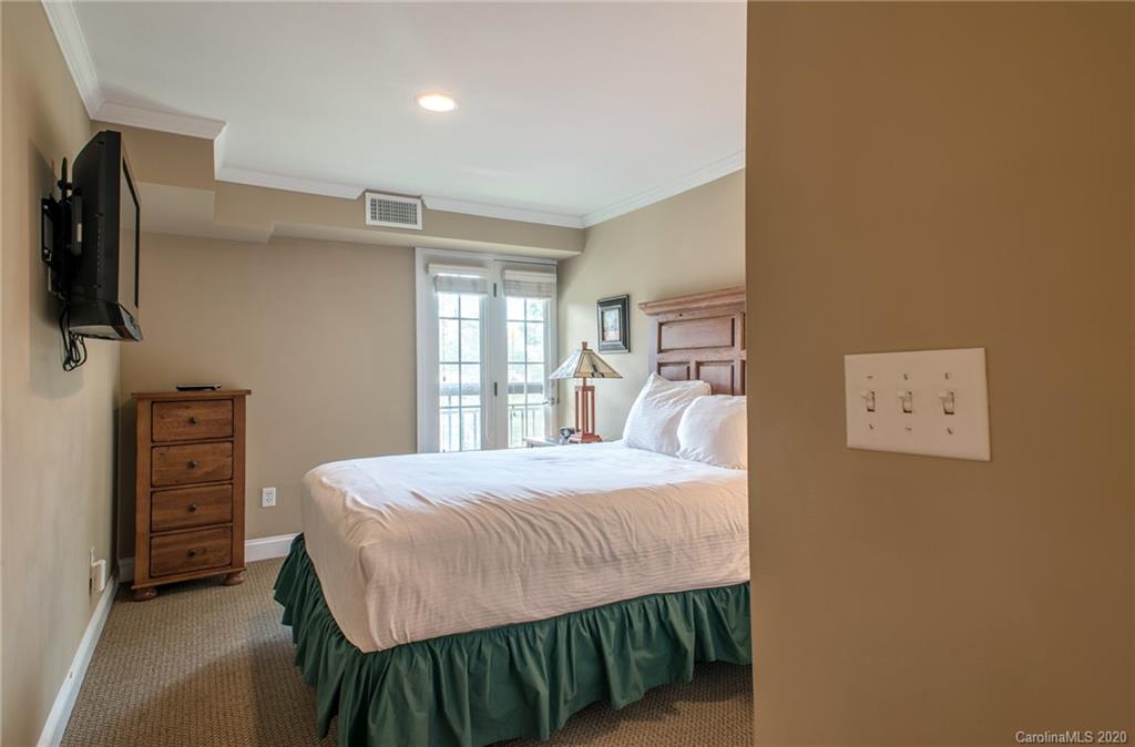 Residences At Biltmore - Residential