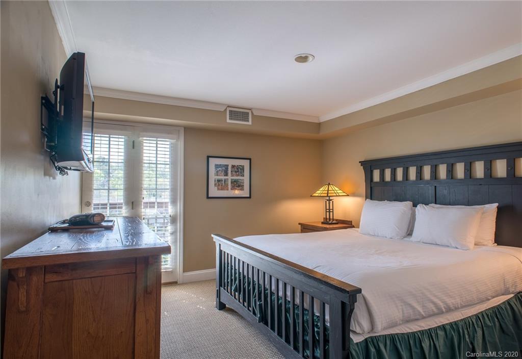 Residences At Biltmore - Residential