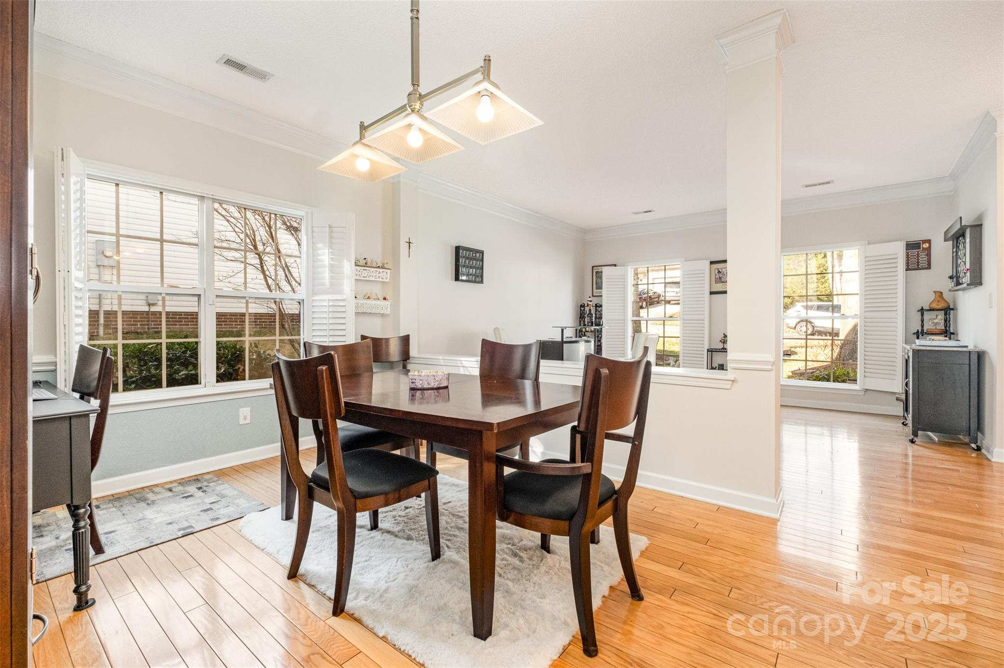 4760 Lauren Glen Street NW