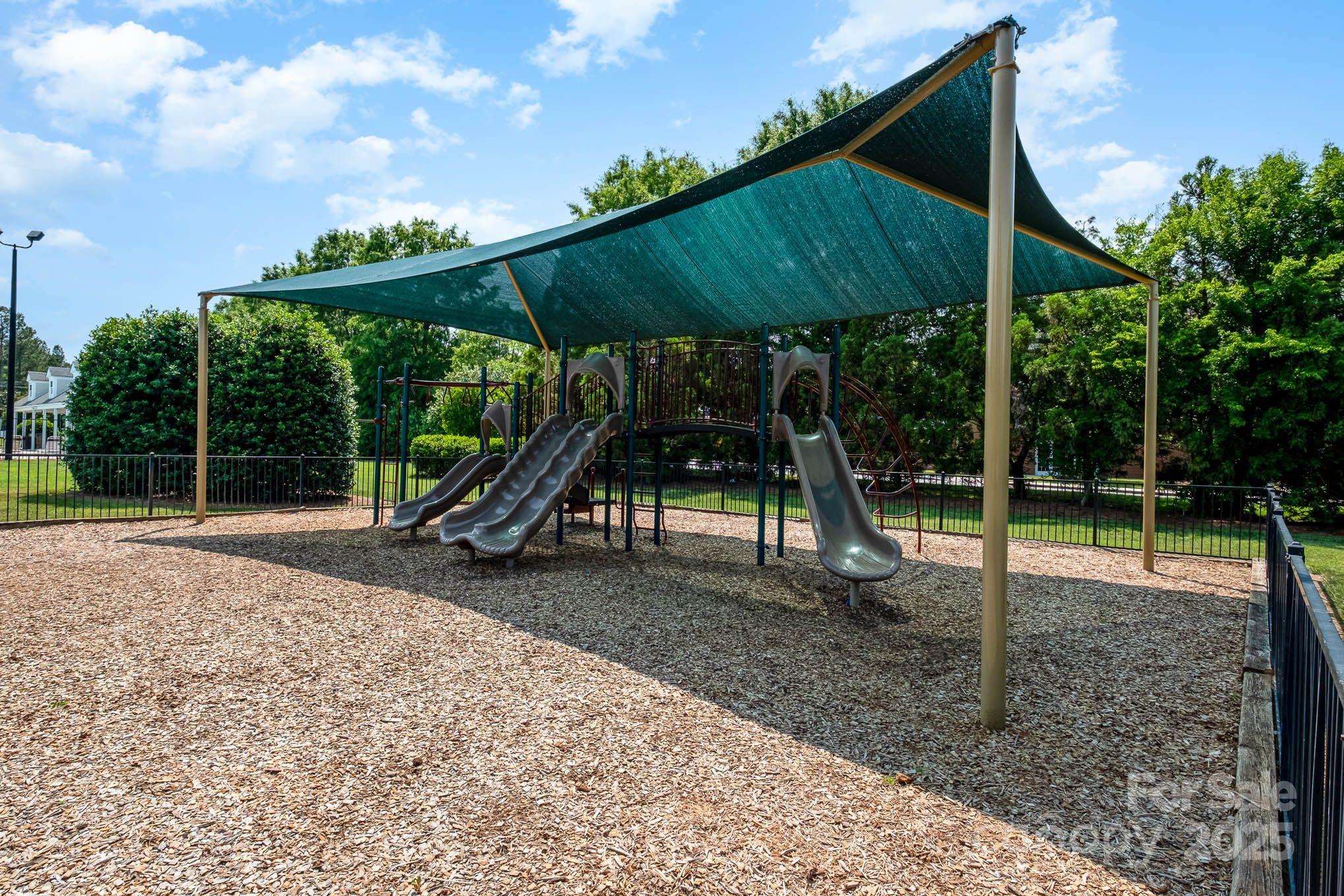 4760 Lauren Glen Street NW