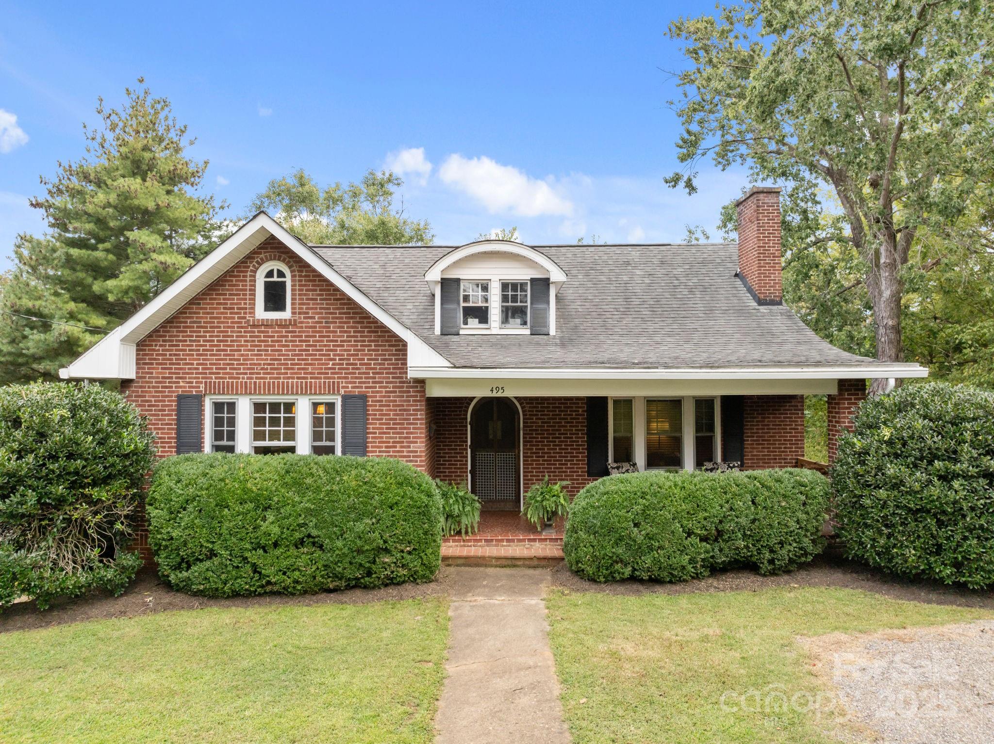 495 Fairview Road