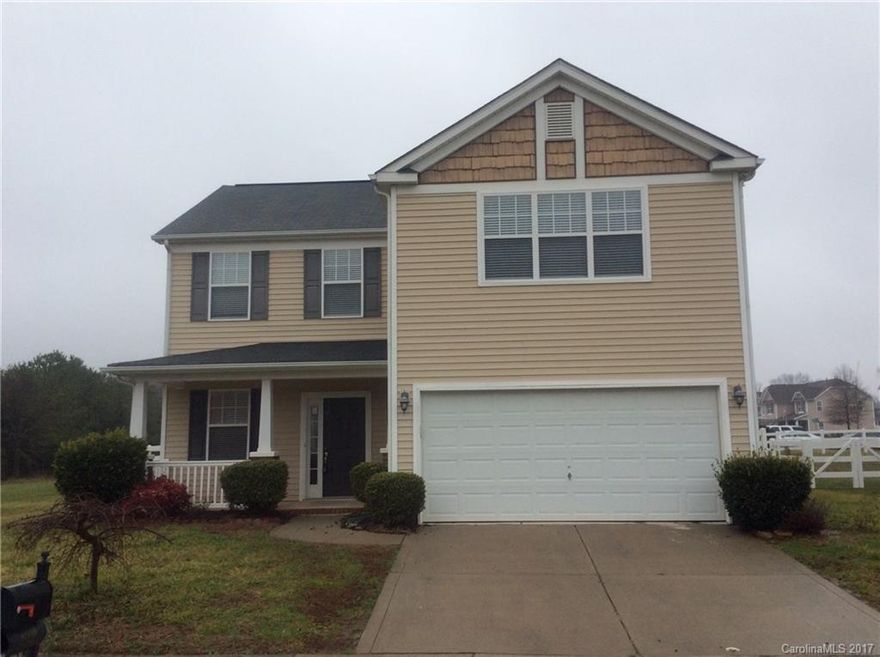 This spacious two story home has 3 bedrooms, 2.5 bathroom. It features vaulted ceilings. The kitchen has a pantry and all appliances. The master suite has a walk in closet and the master bath has dual sinks, an oversized tub with separate shower. Enjoy entertaining indoors near the cozy fireplace. This home is move in ready!