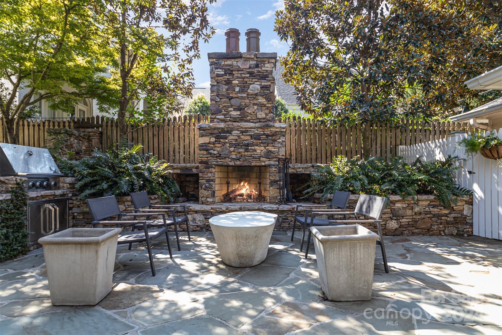 Myers Park - Residential