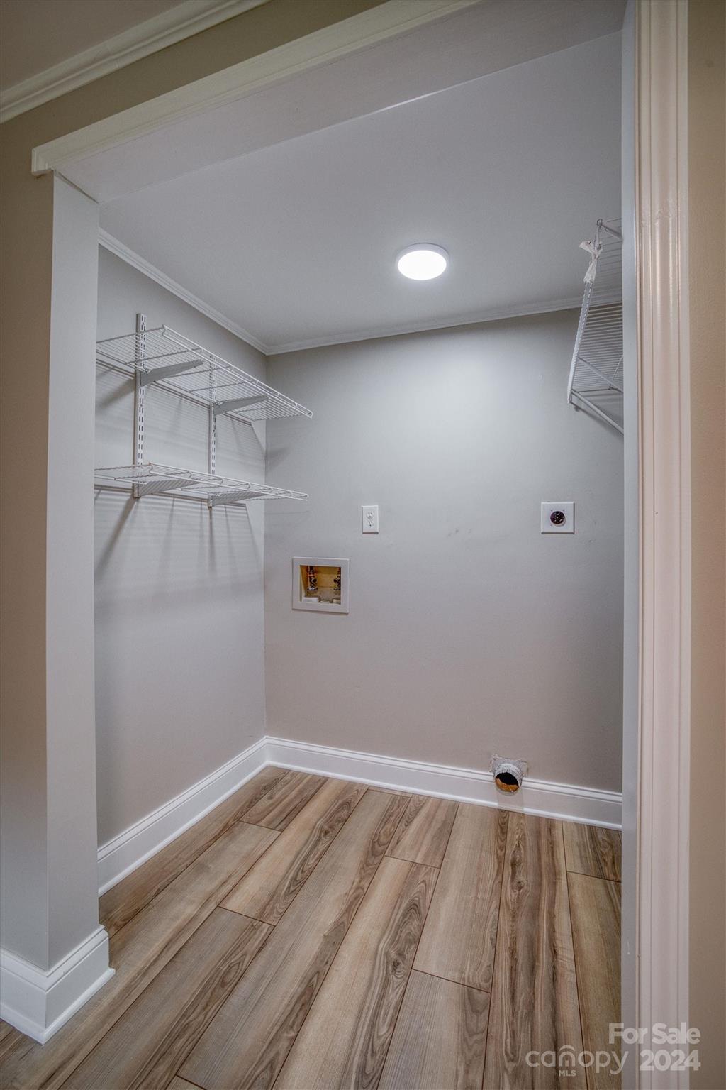 Hickory Woods - Residential