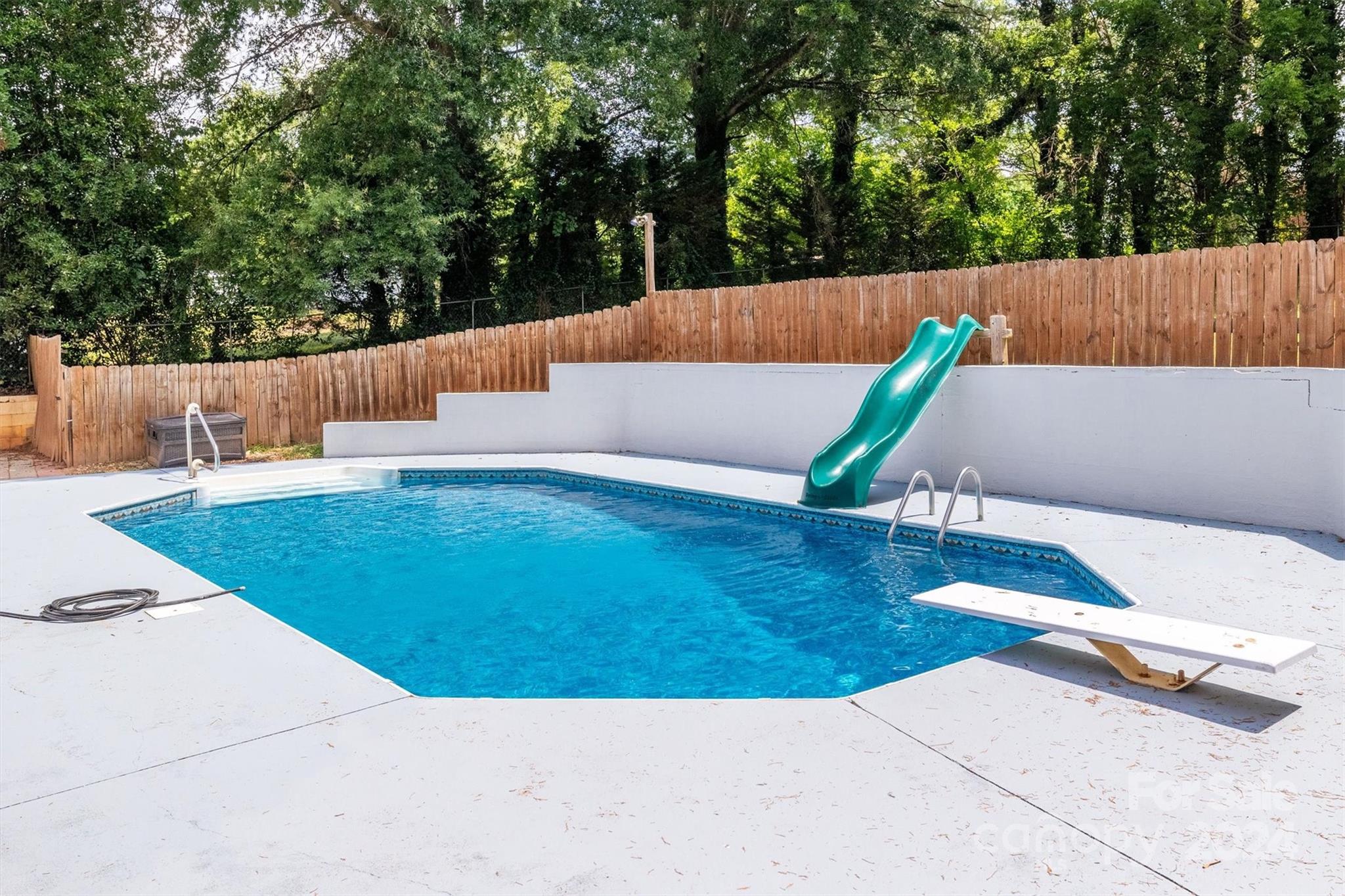 Hickory Woods - Residential