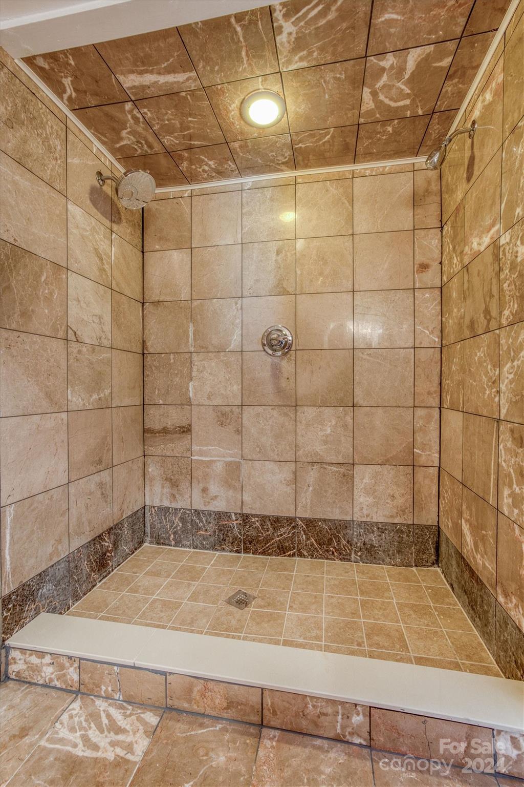 Hickory Woods - Residential