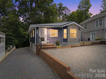 151 Dogwood Circle New London NC 28127