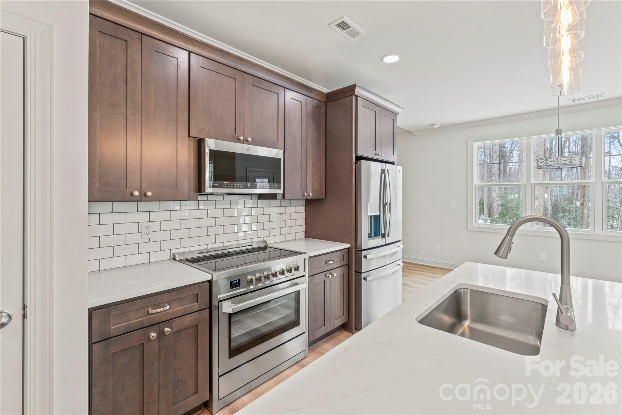 7540 Deer Track Drive 28