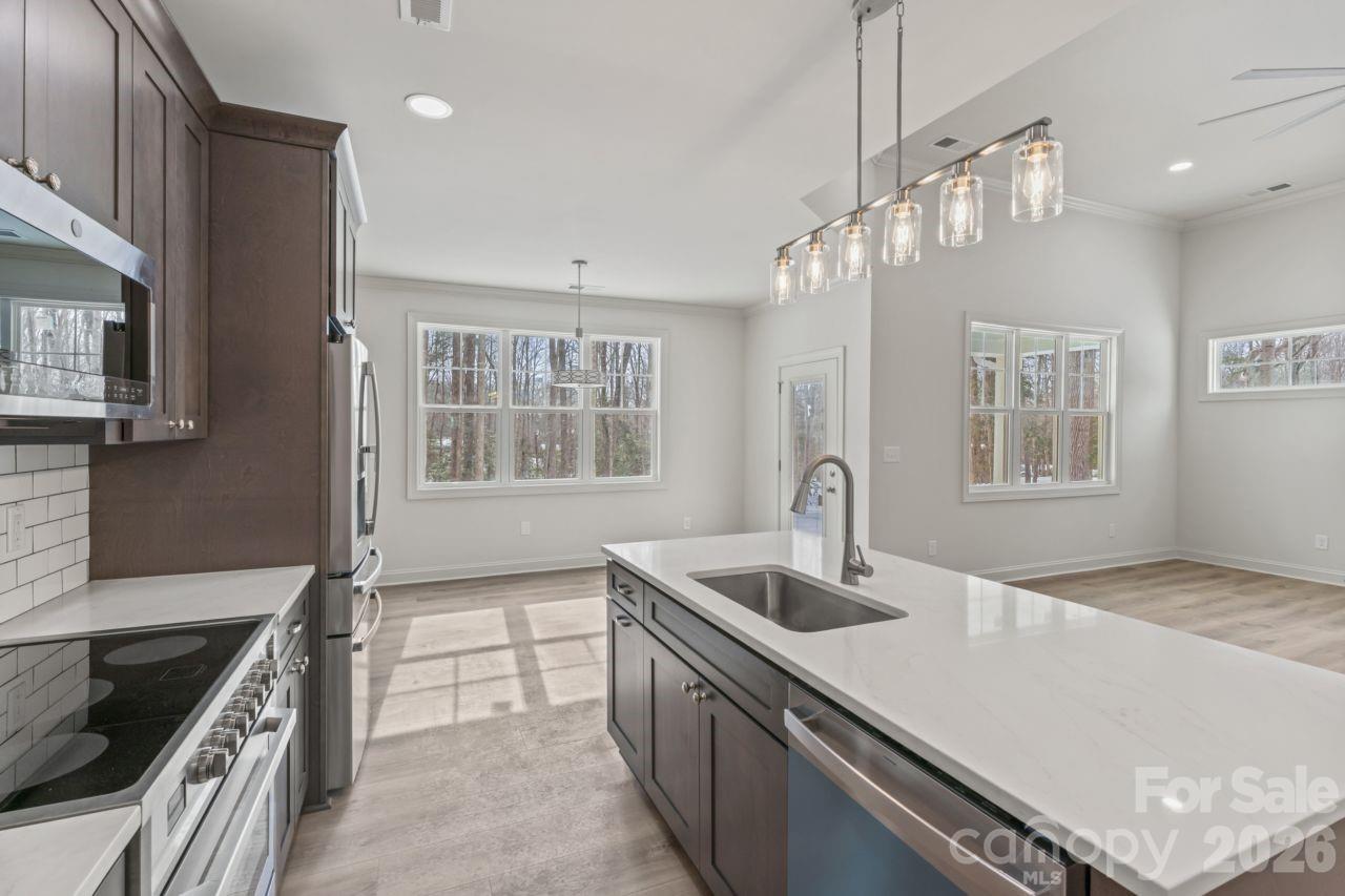 7540 Deer Track Drive 28