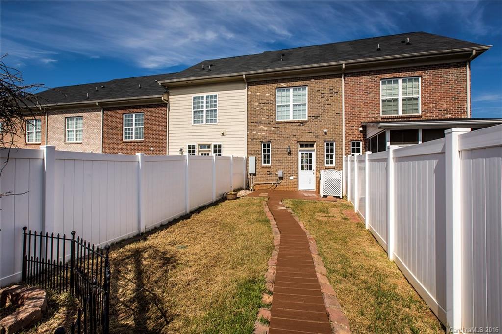 Cedar Walk - Residential Lease