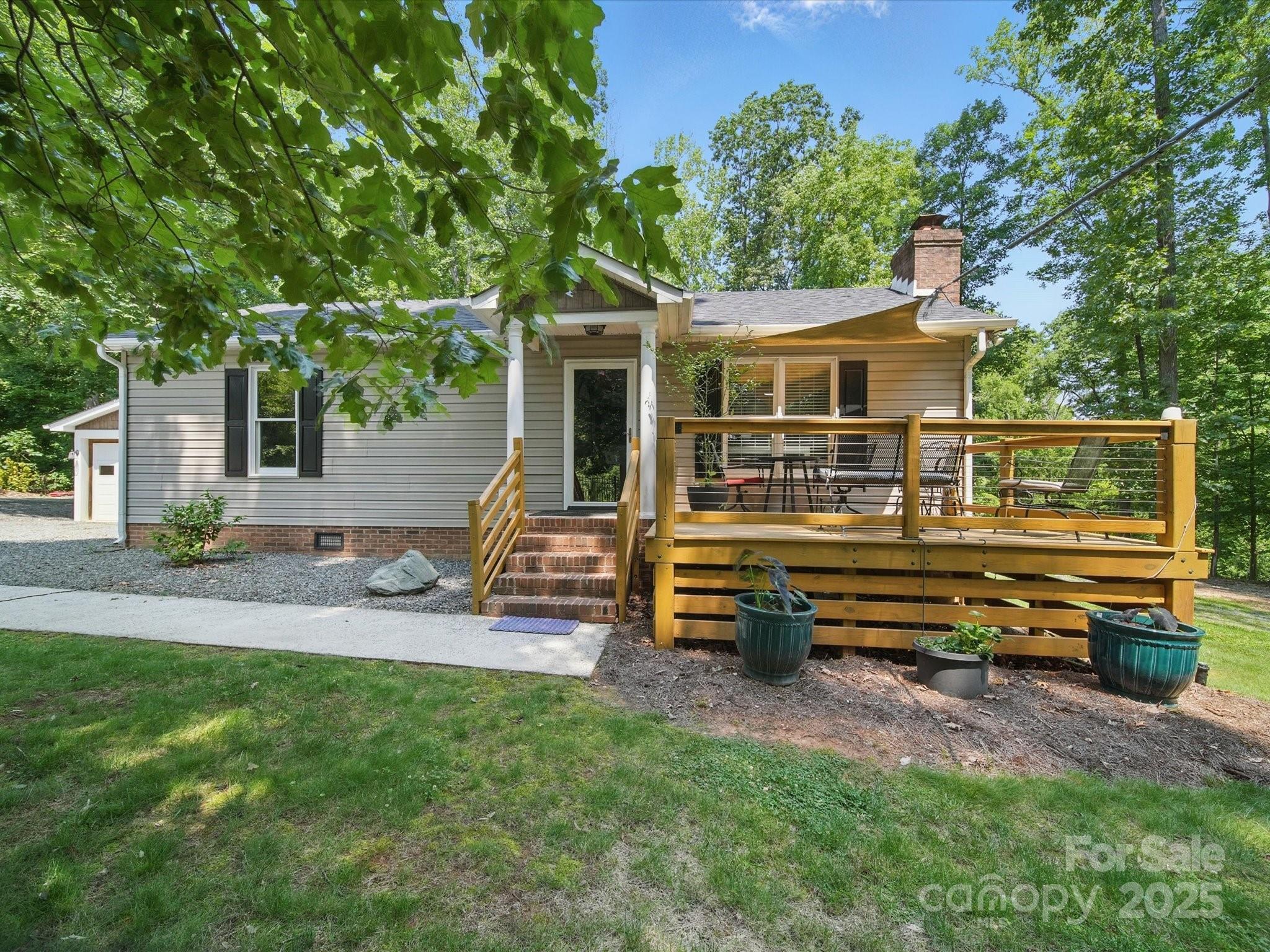 2345 Stallings Road