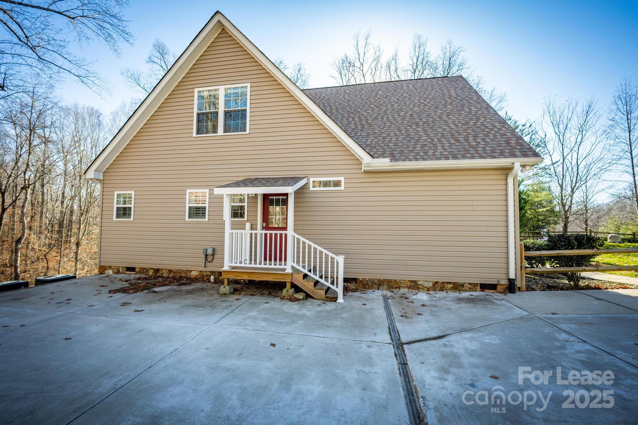 Donaphan Hills - Residential Lease