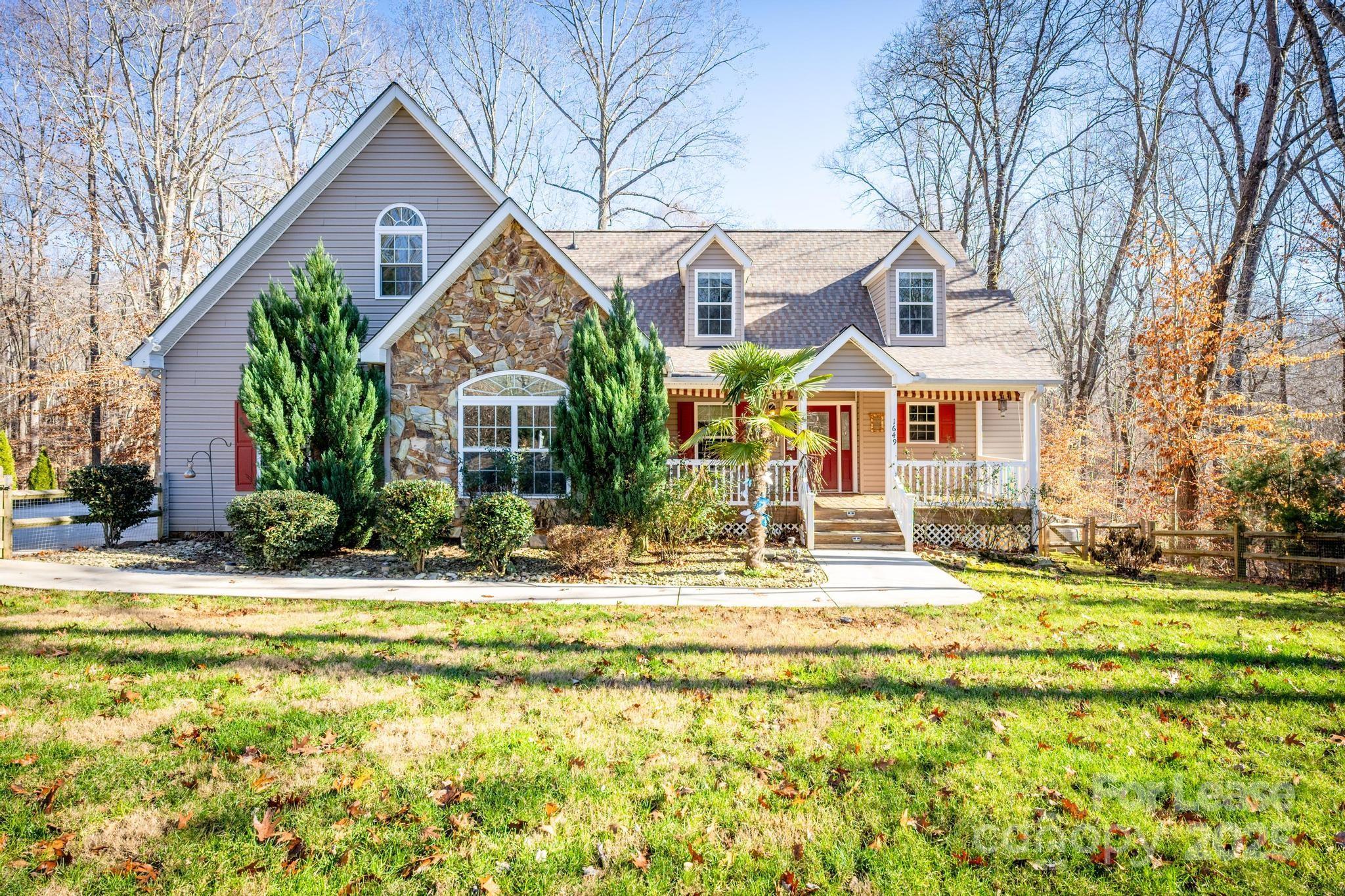 Donaphan Hills - Residential Lease