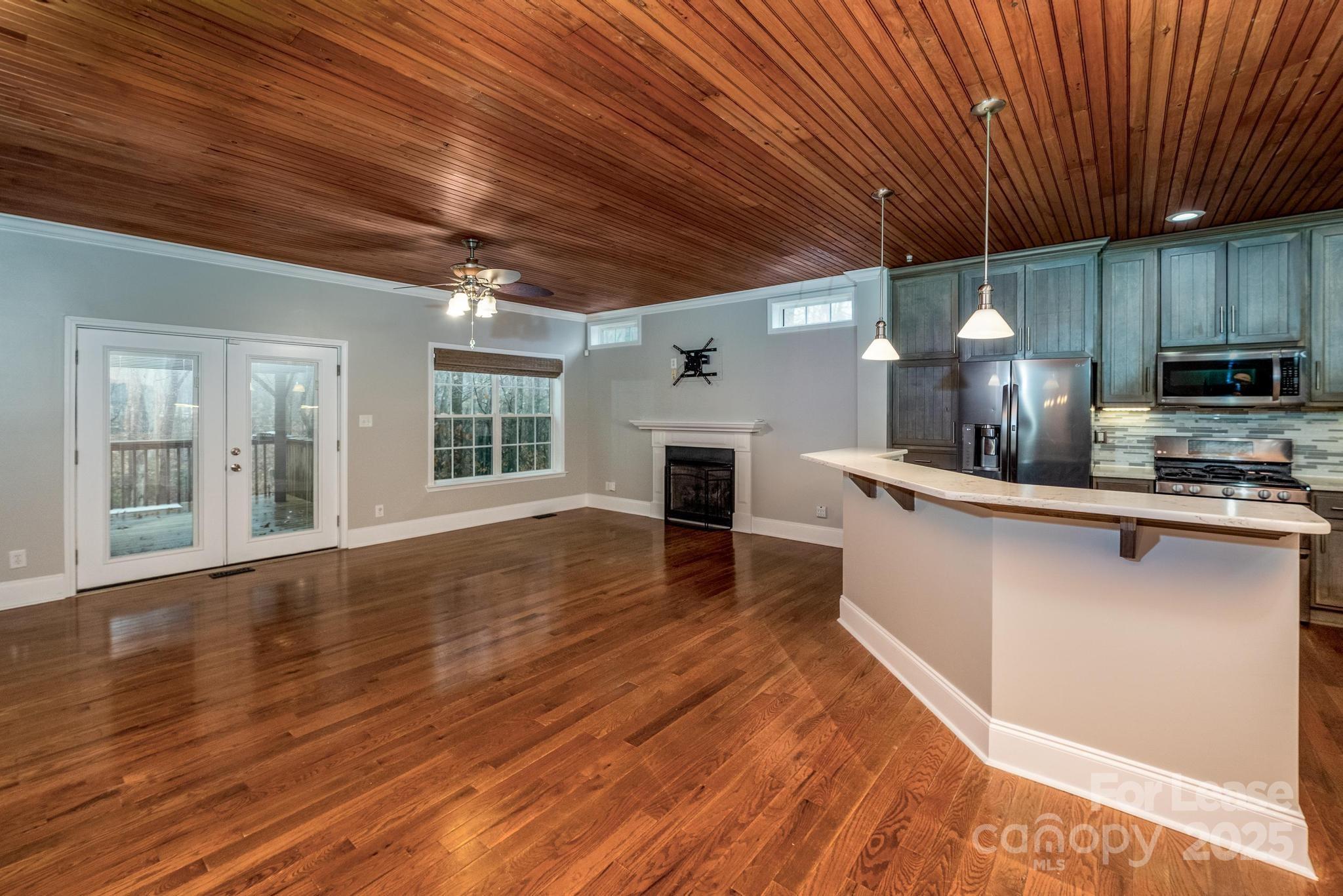 Donaphan Hills - Residential Lease