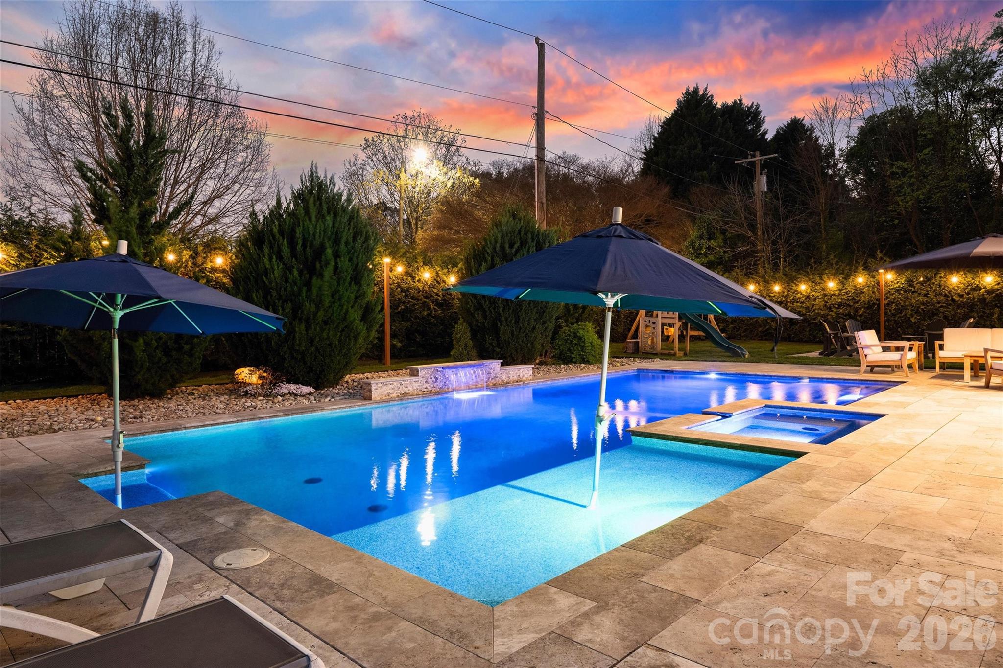 Merry Oaks - Residential