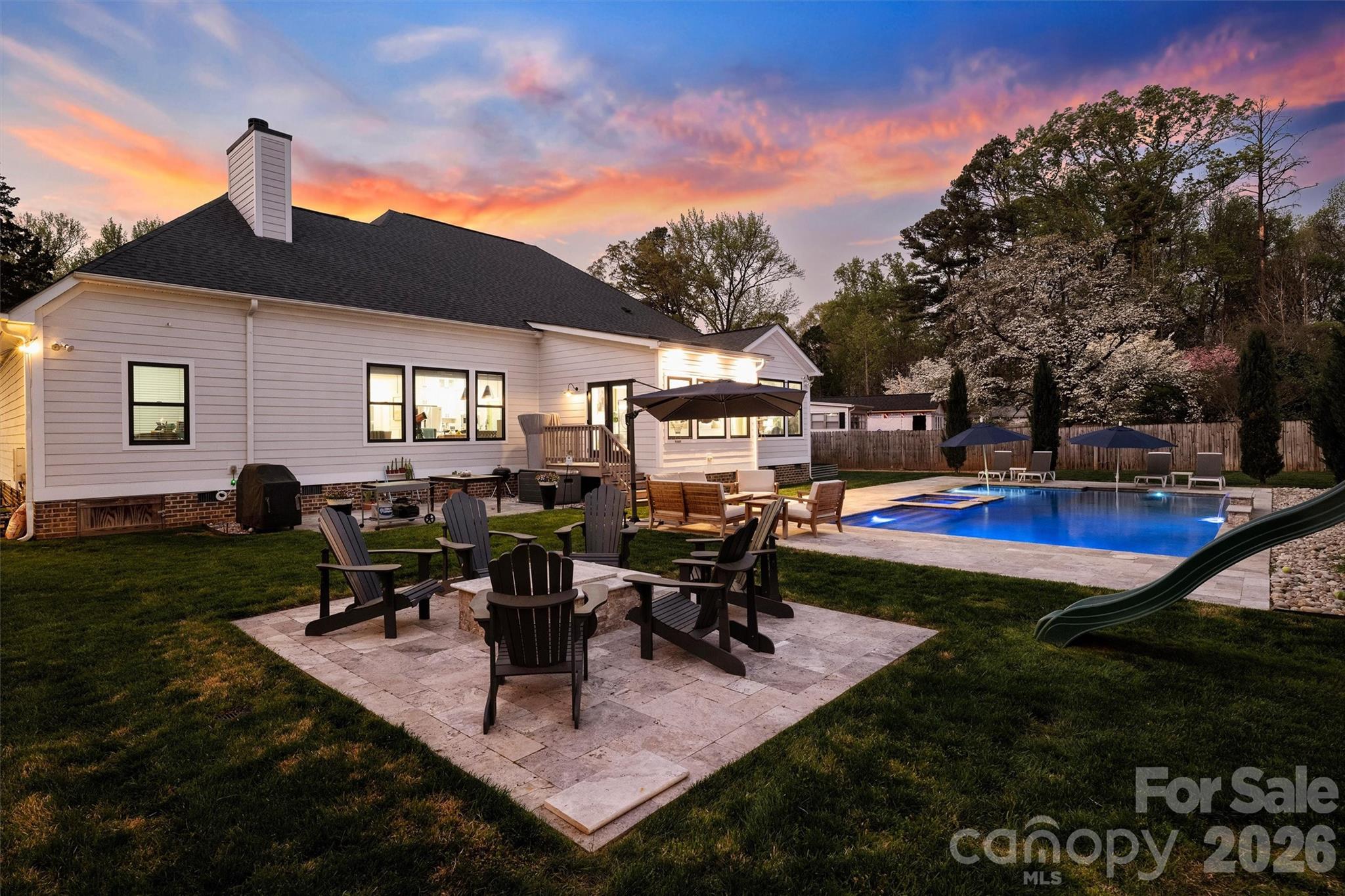 Merry Oaks - Residential