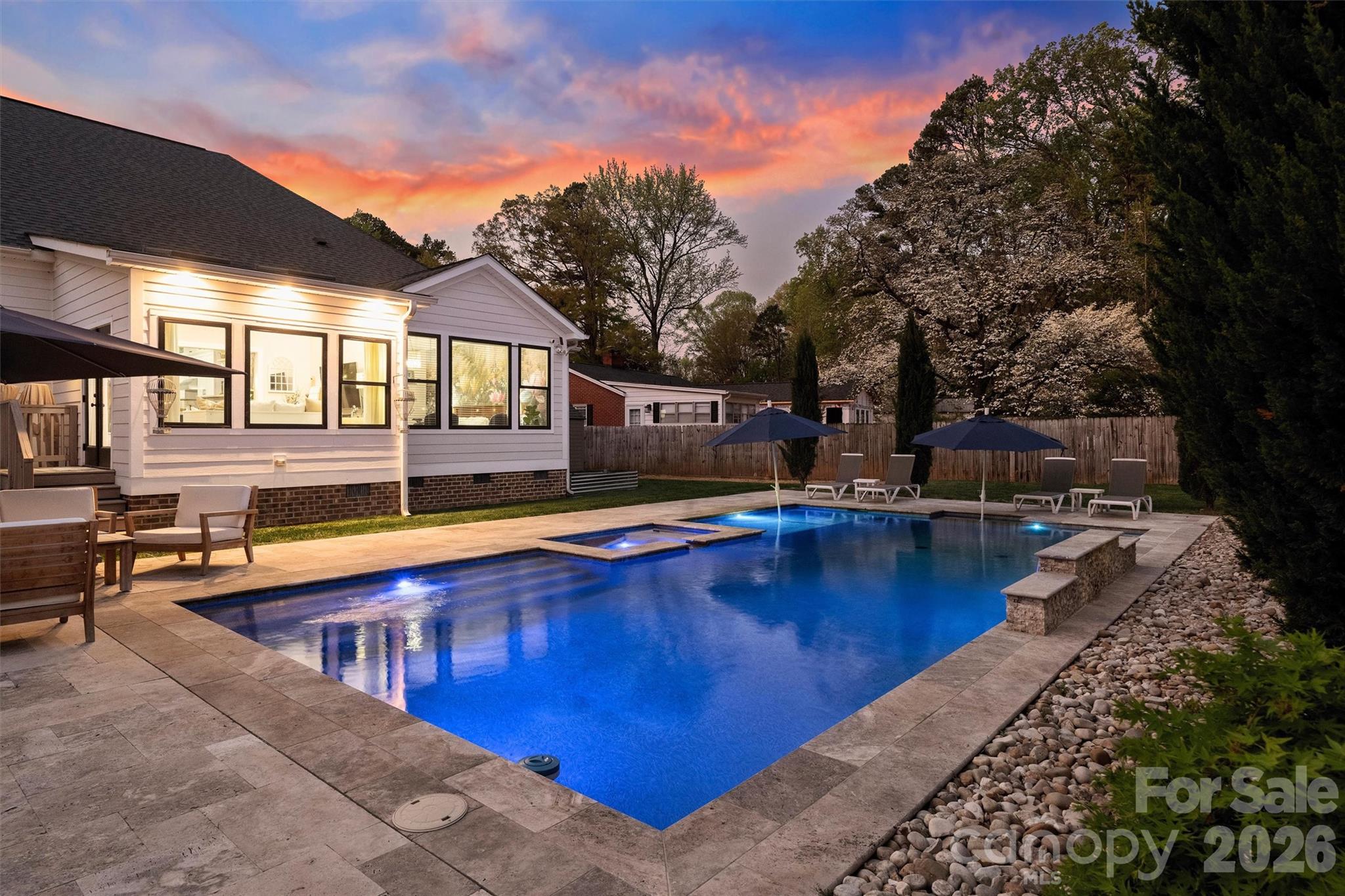 Merry Oaks - Residential