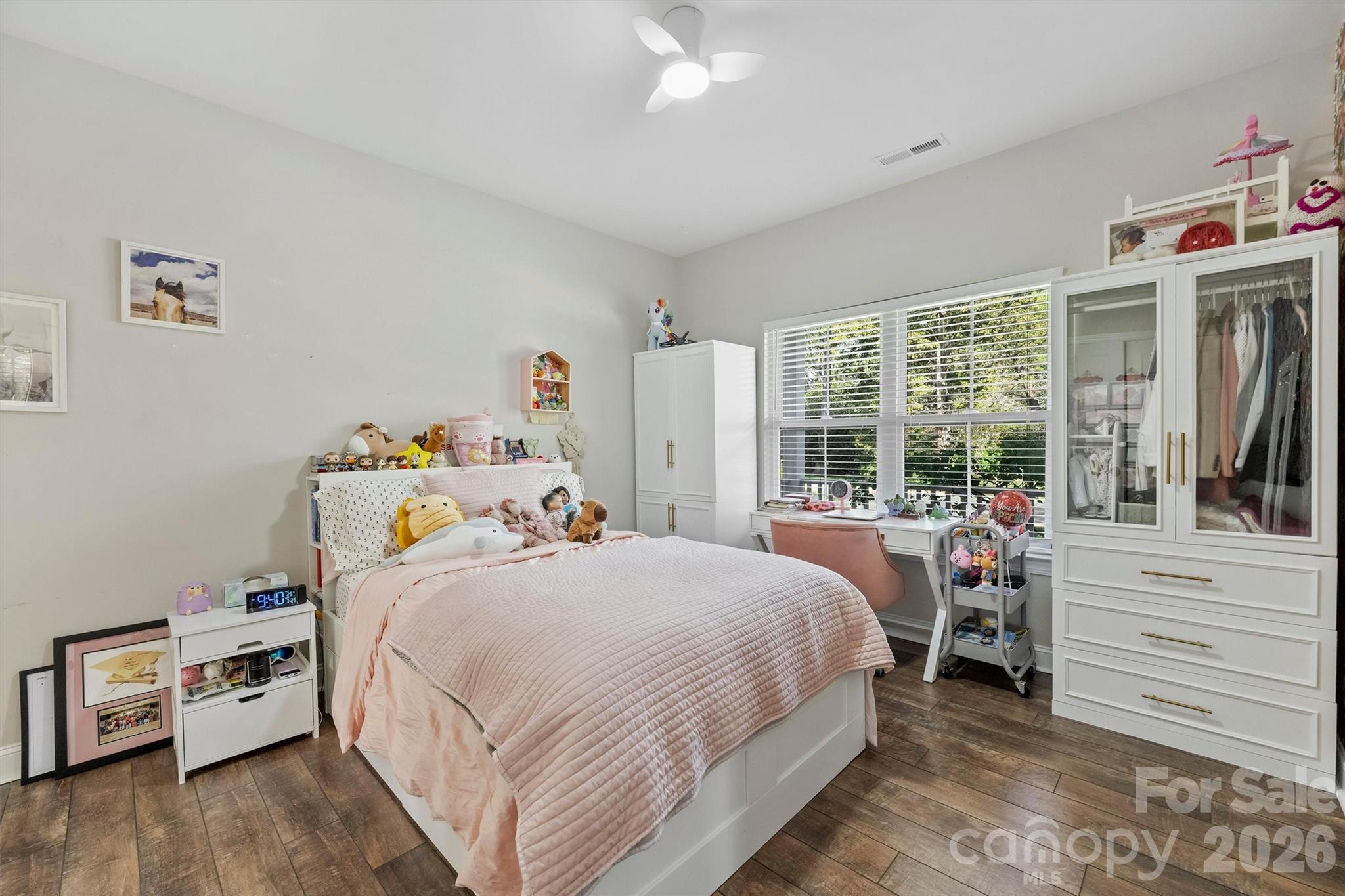 Merry Oaks - Residential