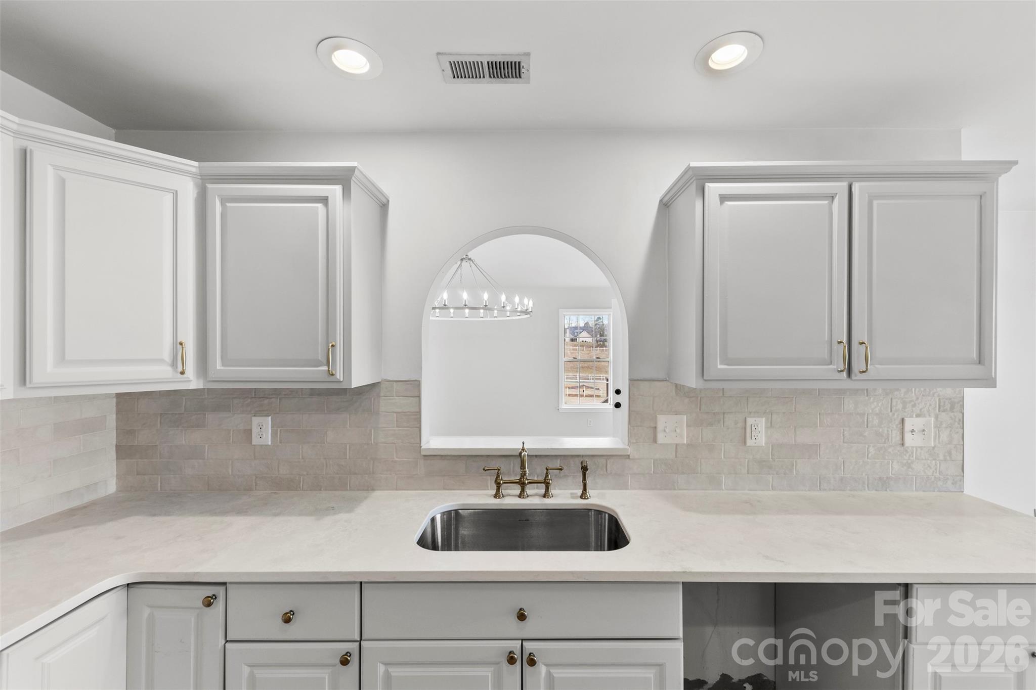 401 Heather Glen Lane