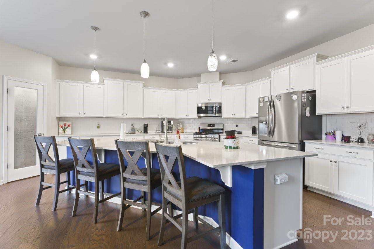 Bethesda Oaks - Residential